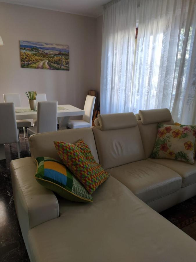 Il Girasole Bed & Breakfast Basciano Exterior photo